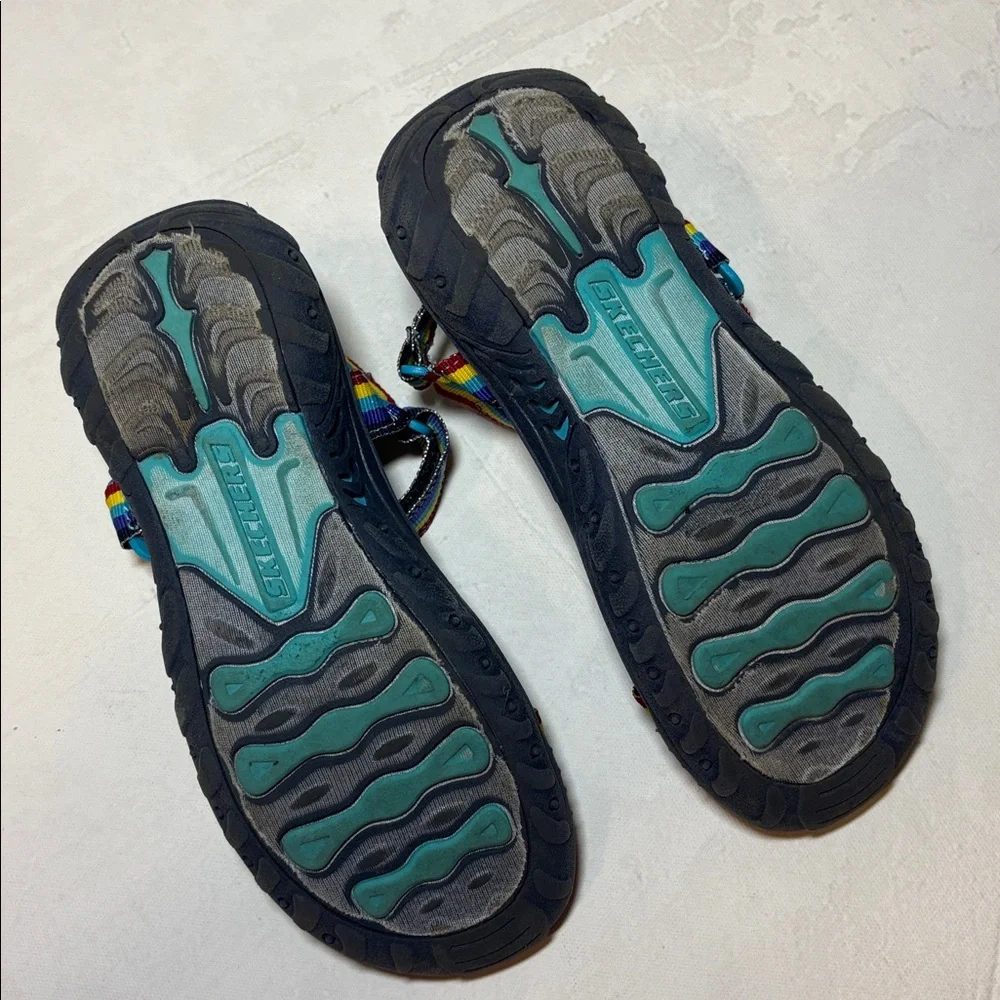 Skechers Kids Rainbow Reggae Multicolor Strap Sandals - Navy, EUC, size 4